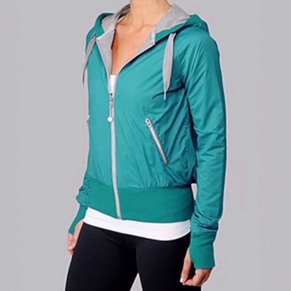 Lululemon Y2K Swell Reversible Jacket Blue Grey Hooded Size 10 Chunky Thumbholes